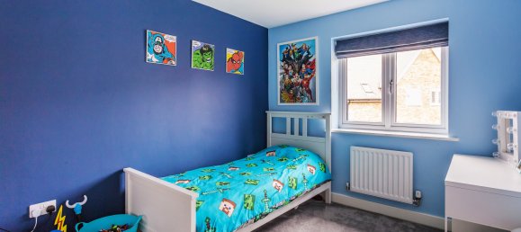 4 bedrooms House in Horley, United Kingdom No. 1072 41