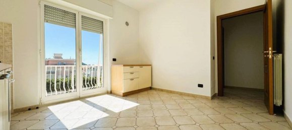 3غرفة شقة في Albenga, Italy رقم 122007 5