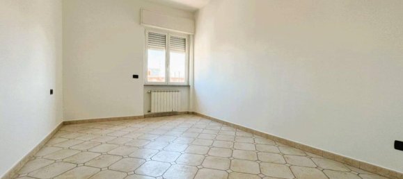 3غرفة شقة في Albenga, Italy رقم 122007 9