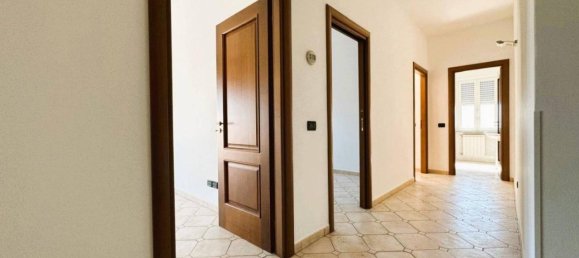 3غرفة شقة في Albenga, Italy رقم 122007 2