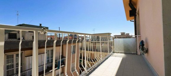 3غرفة شقة في Albenga, Italy رقم 122007 12