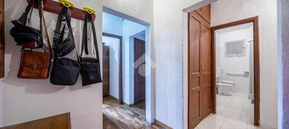 10-Zimmer Haus in Reggio Emilia, Italy, Nr. 5984 12