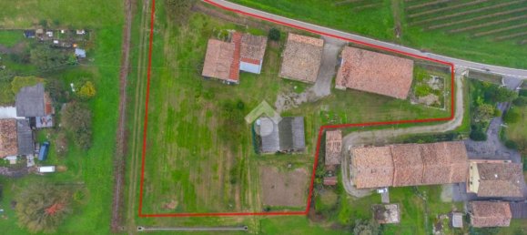 10-Zimmer Haus in Reggio Emilia, Italy, Nr. 5984 2