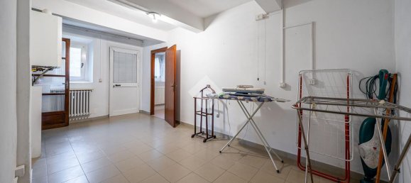 10-Zimmer Haus in Reggio Emilia, Italy, Nr. 5984 8