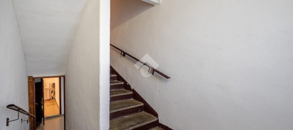 10-Zimmer Haus in Reggio Emilia, Italy, Nr. 5984 11