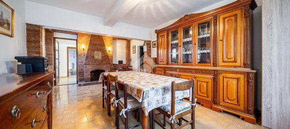 10-Zimmer Haus in Reggio Emilia, Italy, Nr. 5984 3