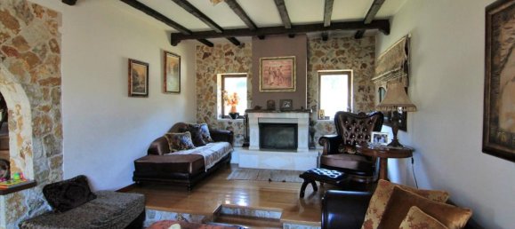 5 bedrooms Villa in Corfu, Greece No. 8238 15