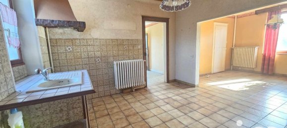 5 rooms House in Jury, France No. 40413 4