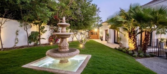 7 bedrooms Villa in Marbella, Spain No. 125803 10