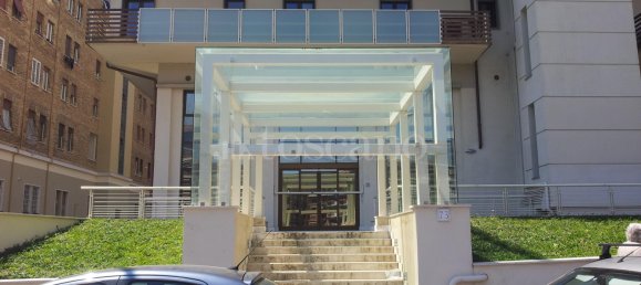 15 rooms Office in Rome, Italy No. 74755 2