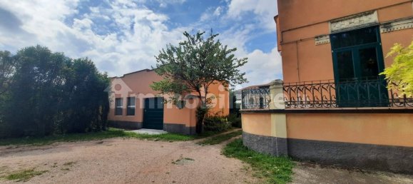 Apartamento de 9 dormitorios en Mantua, Italy No. 335028 16