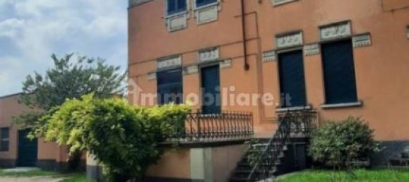 Apartamento de 9 dormitorios en Mantua, Italy No. 335028 11