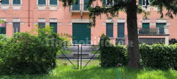 Apartamento de 9 dormitorios en Mantua, Italy No. 335028 5