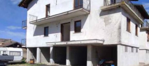 Квартира с 4 спальнями в Палестро, Италия № 311913 4