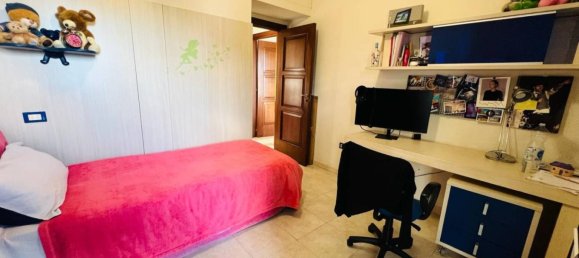4 Schlafzimmer Wohnung in Giugliano in Campania, Italy, Nr. 209343 26