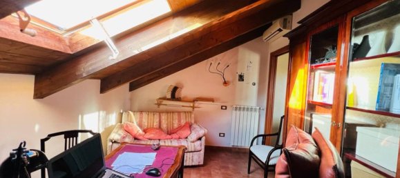 4 Schlafzimmer Wohnung in Giugliano in Campania, Italy, Nr. 209343 2