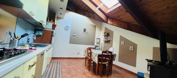 4 Schlafzimmer Wohnung in Giugliano in Campania, Italy, Nr. 209343 4