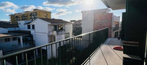 4 Schlafzimmer Wohnung in Giugliano in Campania, Italy, Nr. 209343 28