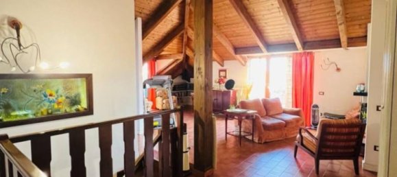 4 Schlafzimmer Wohnung in Giugliano in Campania, Italy, Nr. 209343 19