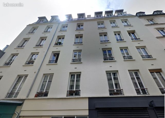 Studio in Paris, France No. 309920