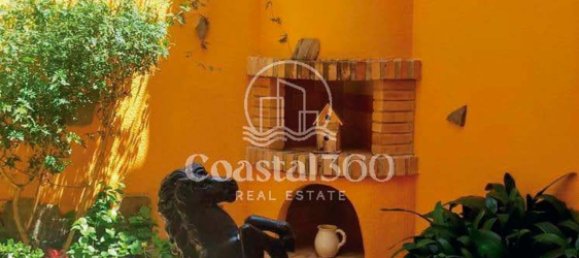 7 bedrooms House in Lloret de Mar, Spain No. 75585 3