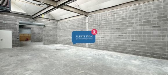 107m² Commercial property in Tourcoing, France No. 281621 5