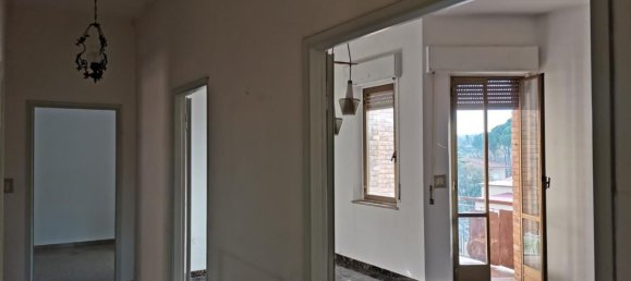 4 rooms Apartment in Colle di Val d'Elsa, Italy No. 212753 7