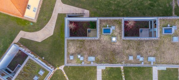 4 bedrooms House in Porto, Portugal No. 16968 11