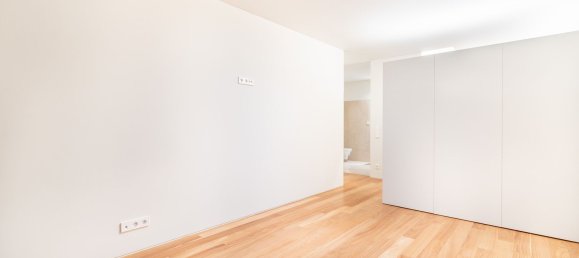 4 bedrooms House in Porto, Portugal No. 16968 5