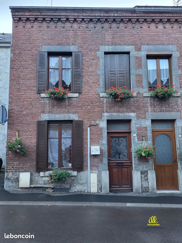 Casa de 3 dormitorios en Vireux-Molhain, France No. 283942