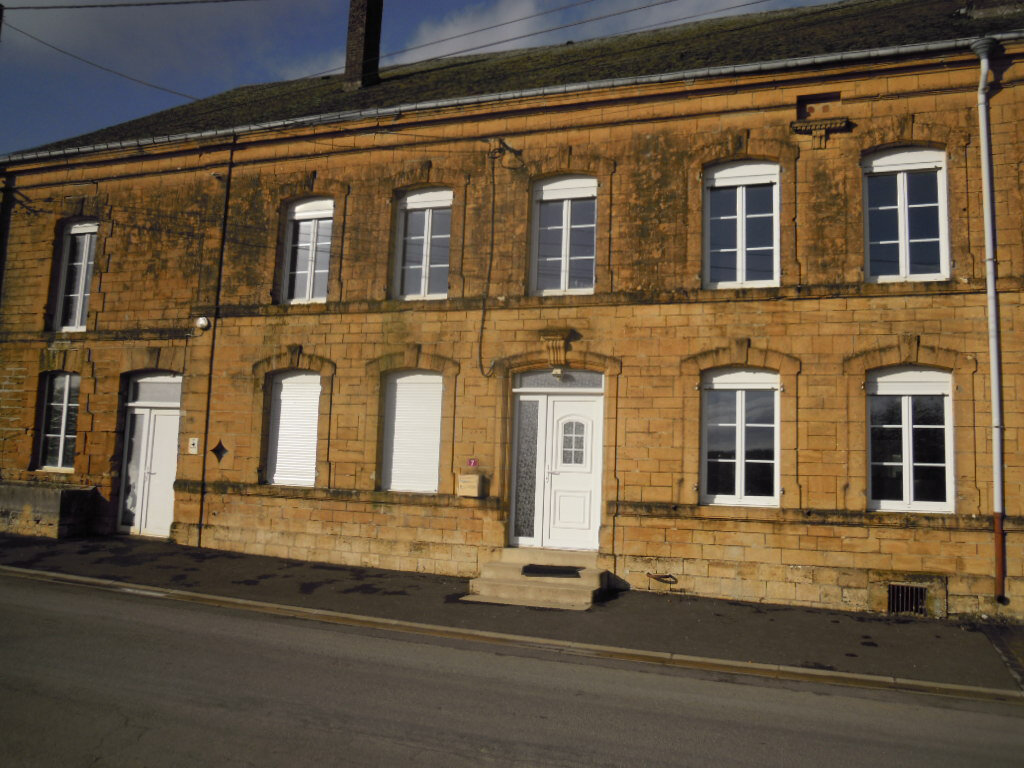 Casa T2 em Neufmaison, France N.º 69037