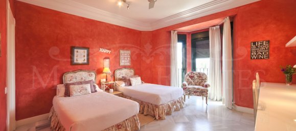 5 bedrooms Villa in Marbella, Spain No. 65640 17