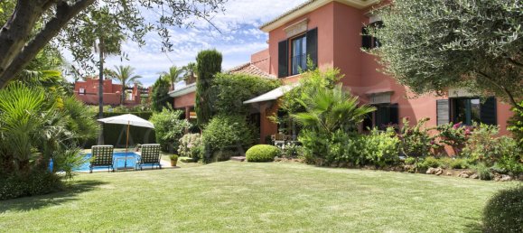 5 bedrooms Villa in Marbella, Spain No. 65640 25