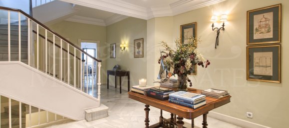 5 bedrooms Villa in Marbella, Spain No. 65640 8