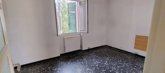 4-salle Appartement à Novi Ligure, Italy No. 274053 9