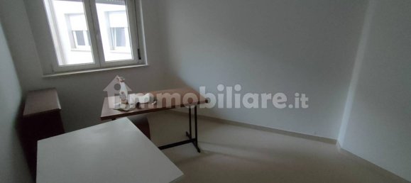 2 chambres Appartement à L'Aquila, Italy No. 81704 19