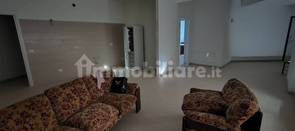 2 chambres Appartement à L'Aquila, Italy No. 81704 7