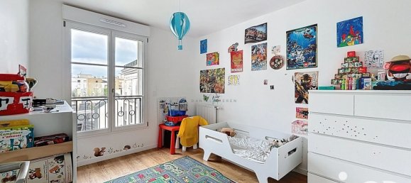 3 Schlafzimmer Wohnung in Clamart, France, Nr. 331403 8