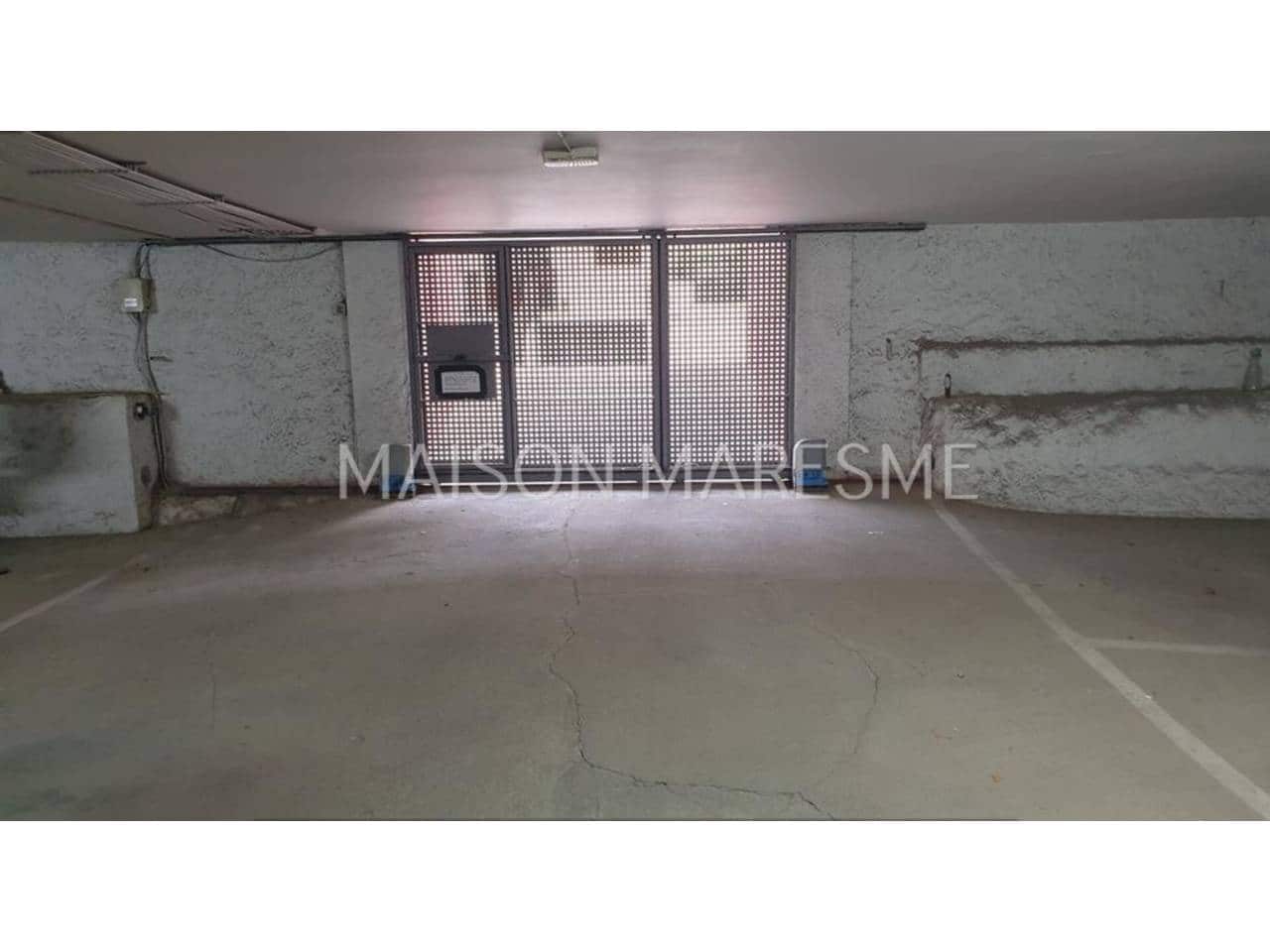  مرآب في Canet de Mar, Spain 31متر مربع رقم 266612