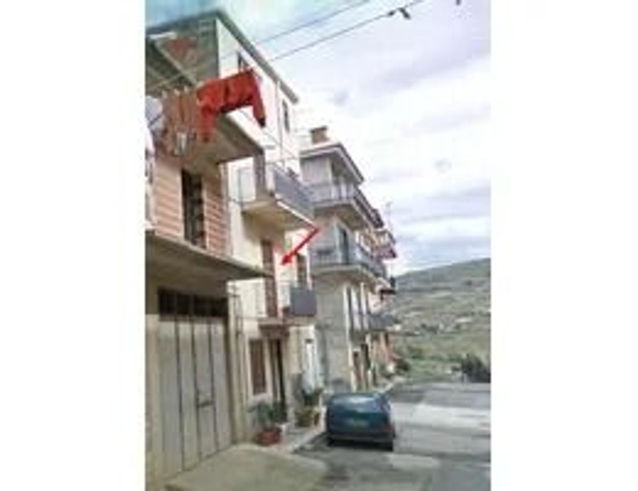 Casa de 6 dormitorios en Valledolmo, Italy No. 355653