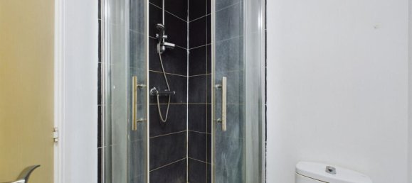 3 bedrooms House in West Drayton, United Kingdom No. 5055 11