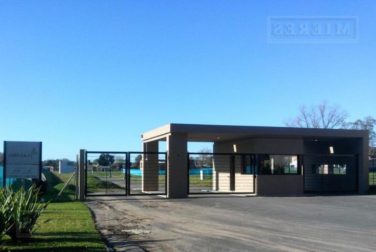  قطعة أرض في Pilar, Argentina رقم 33763