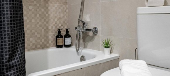 Apartamento T3 em Marbella, Spain N.º 144053 12