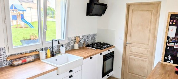 4 bedrooms House in Saint-Pierre-en-Val, France No. 356075 2