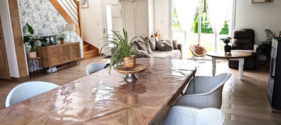 4 bedrooms House in Saint-Pierre-en-Val, France No. 356075 4