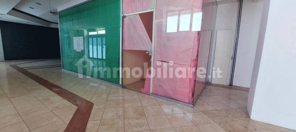 Gewerbliche Immobilie in Rocca San Giovanni, Italy 3595m², Nr. 311426 7