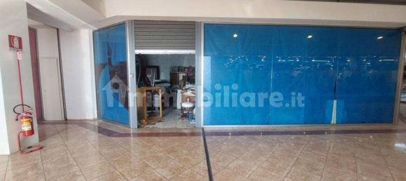 Gewerbliche Immobilie in Rocca San Giovanni, Italy 3595m², Nr. 311426 12