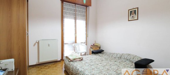 Apartamento de 4 habitaciónes en Tortona, Italy No. 156381 13