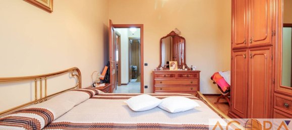 Apartamento de 4 habitaciónes en Tortona, Italy No. 156381 17