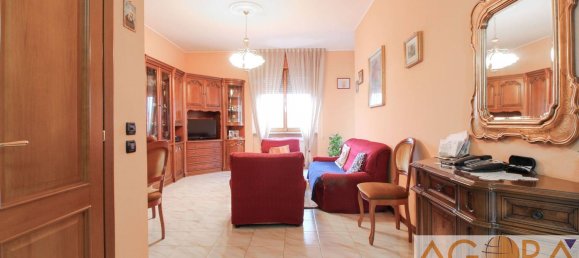 Apartamento de 4 habitaciónes en Tortona, Italy No. 156381 2